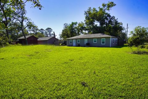 A home in Clute