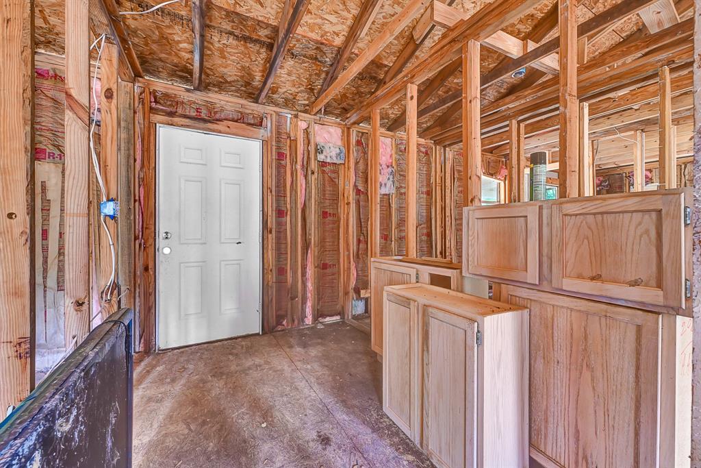 26417 Bedias Drive, Bedias, Texas image 24