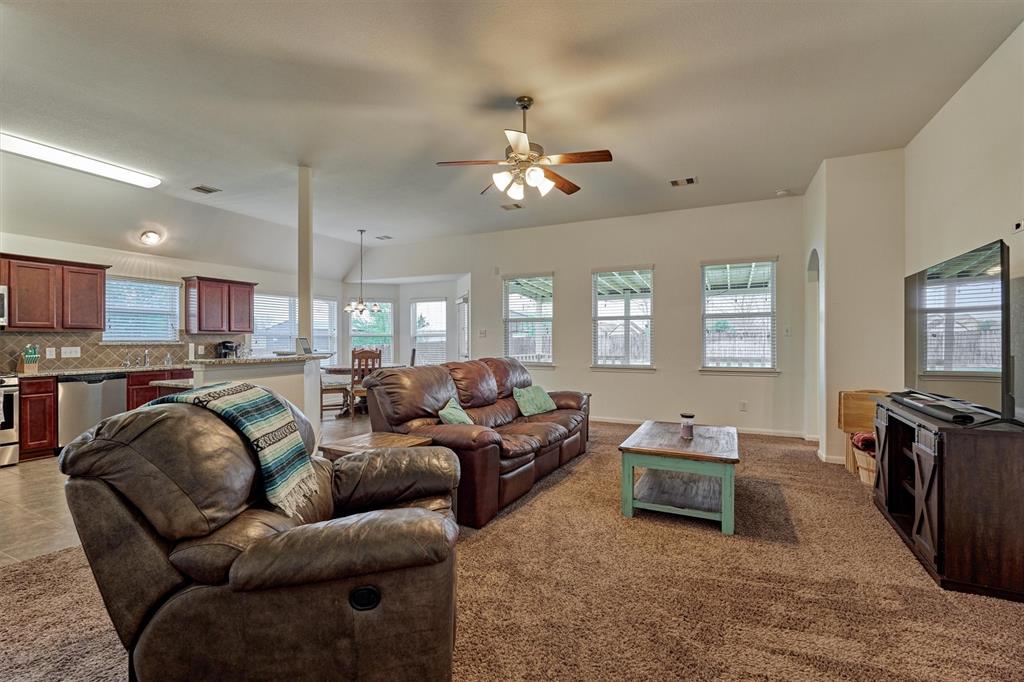 14092 Overstreet Drive, Willis, Texas image 27