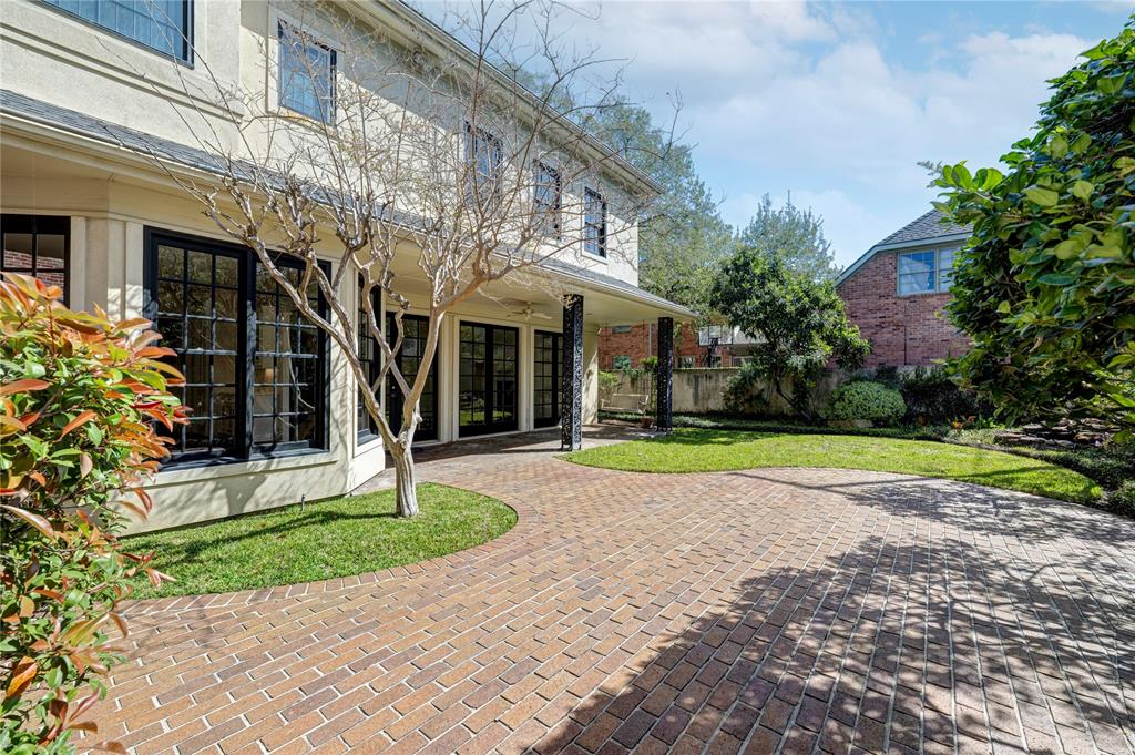 4033 Piping Rock Lane, Houston, Texas image 5
