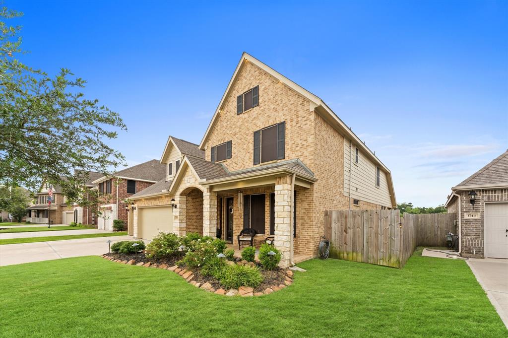 1740 Lake Raven Drive
