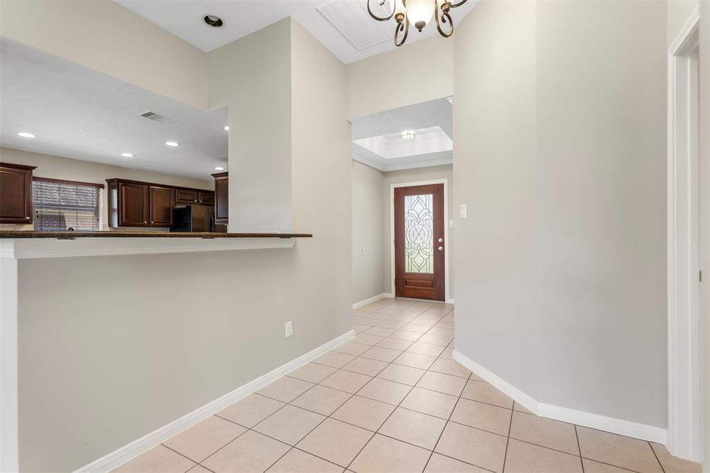 6739 Travis Street, Manvel, Texas image 4