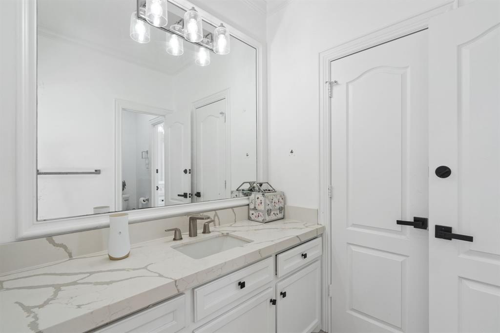 61 Open Sands Court, Sugar Land, Texas image 38
