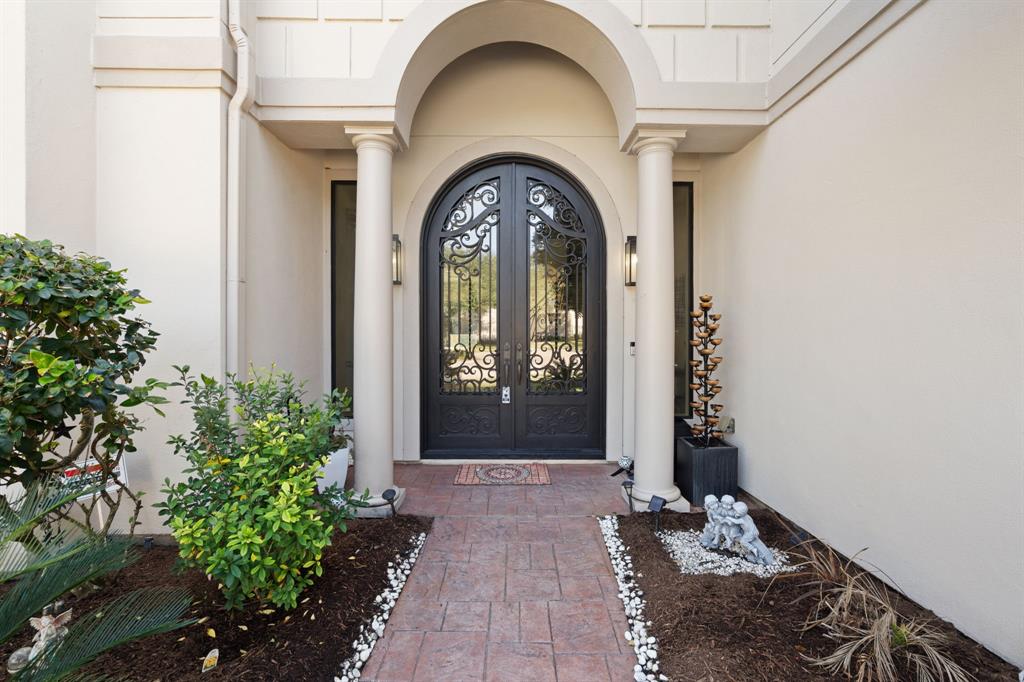 property-search 4 61 Open Sands Court