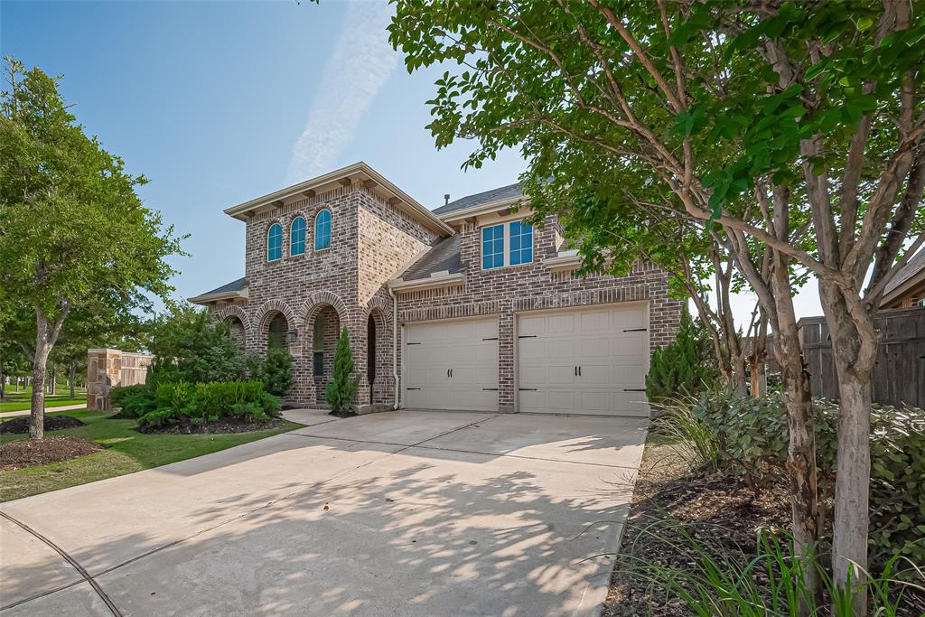 3838 Lake Falls Drive