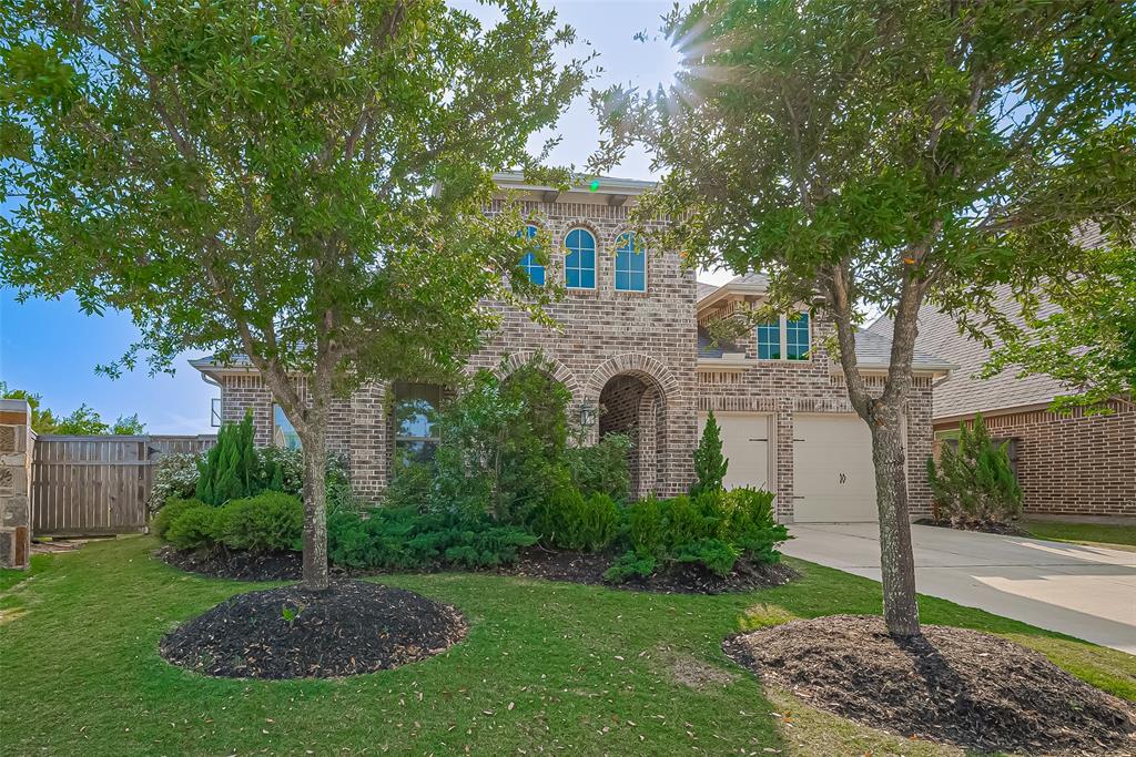 3838 Lake Falls Drive