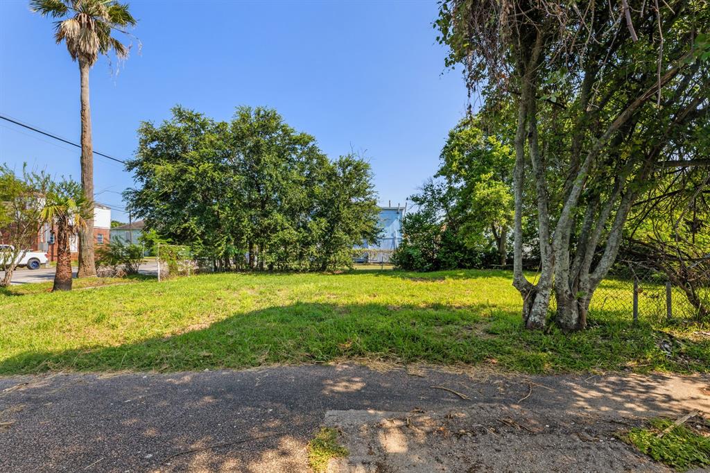 1513 35th Street, Galveston, Texas image 16