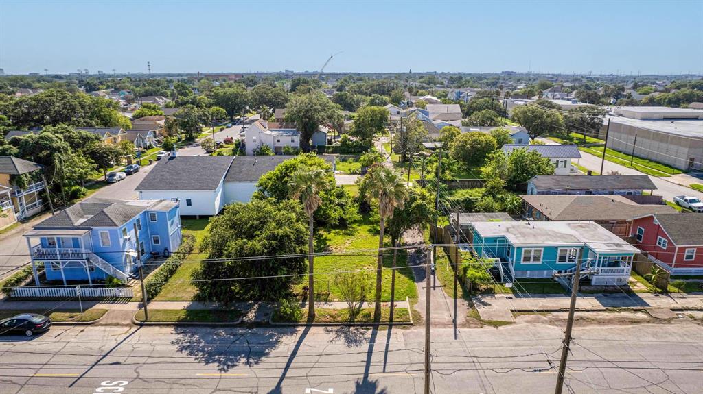 1513 35th Street, Galveston, Texas image 4