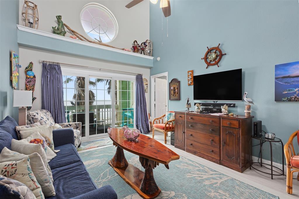 7000 Seawall Boulevard 236