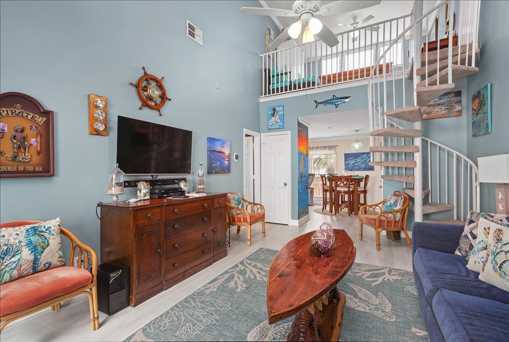 7000 Seawall Boulevard 236
