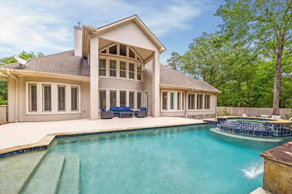 1527 Sheltering Oaks Lane, Kingwood, Texas image 31