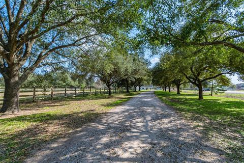 17631 Huffmeister Road Cypress TX 77429