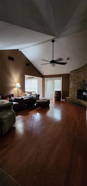 532 S Rivershire Drive, Conroe, Texas image 15