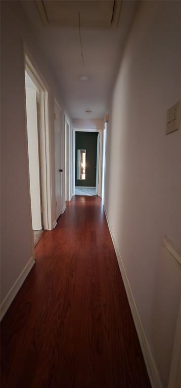 532 S Rivershire Drive, Conroe, Texas image 19