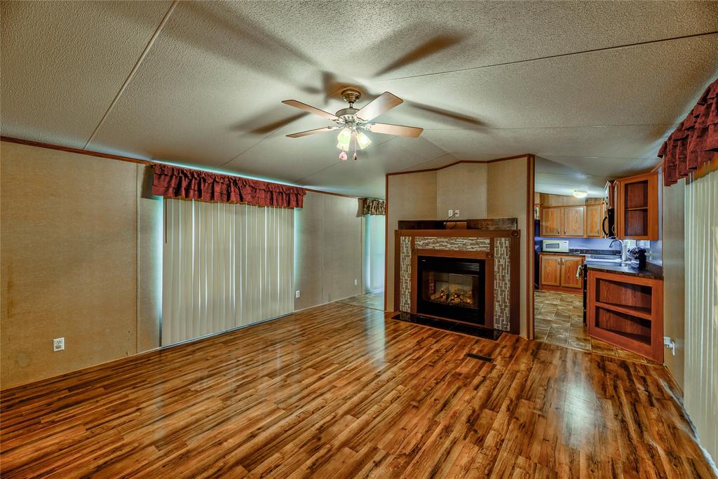 182 Dickens Oaks, Livingston, Texas image 4