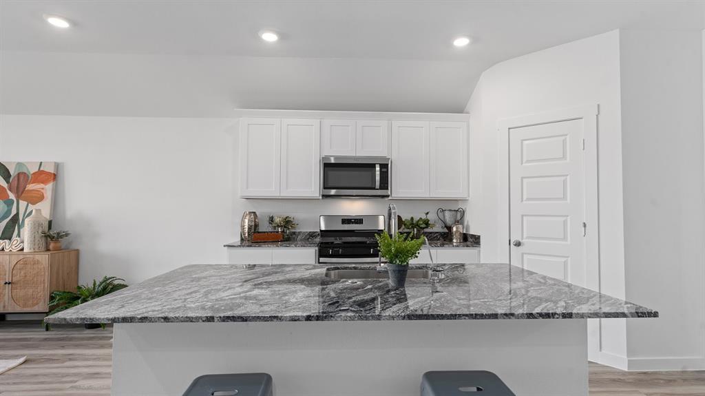 2411 Rose Gold Drive, Iowa Colony, Texas image 21