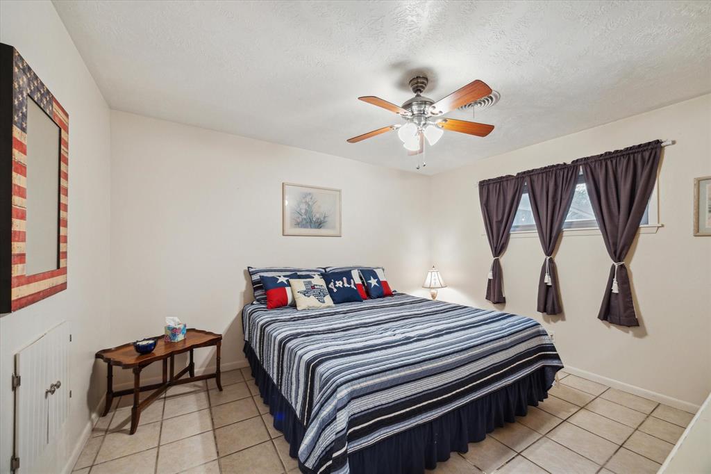 1250 Sherwood Road, Brenham, Texas image 18