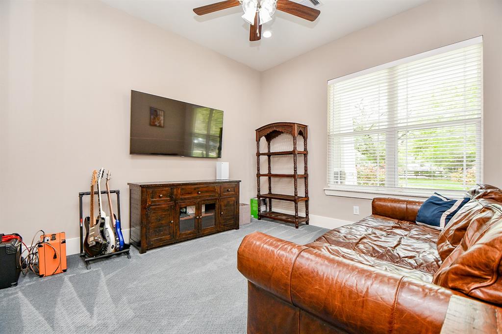 5808 Village Green Drive, Katy, Texas image 26