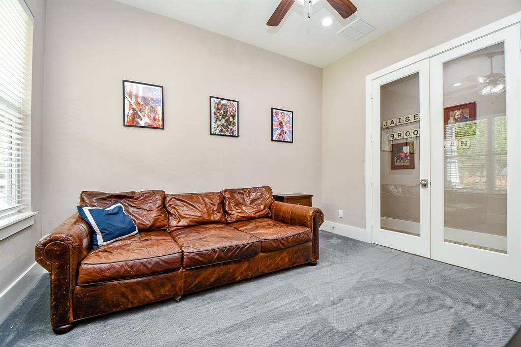 5808 Village Green Drive, Katy, Texas image 27