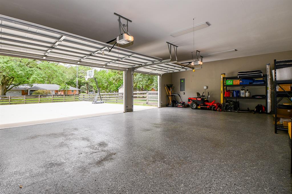 5808 Village Green Drive, Katy, Texas image 44