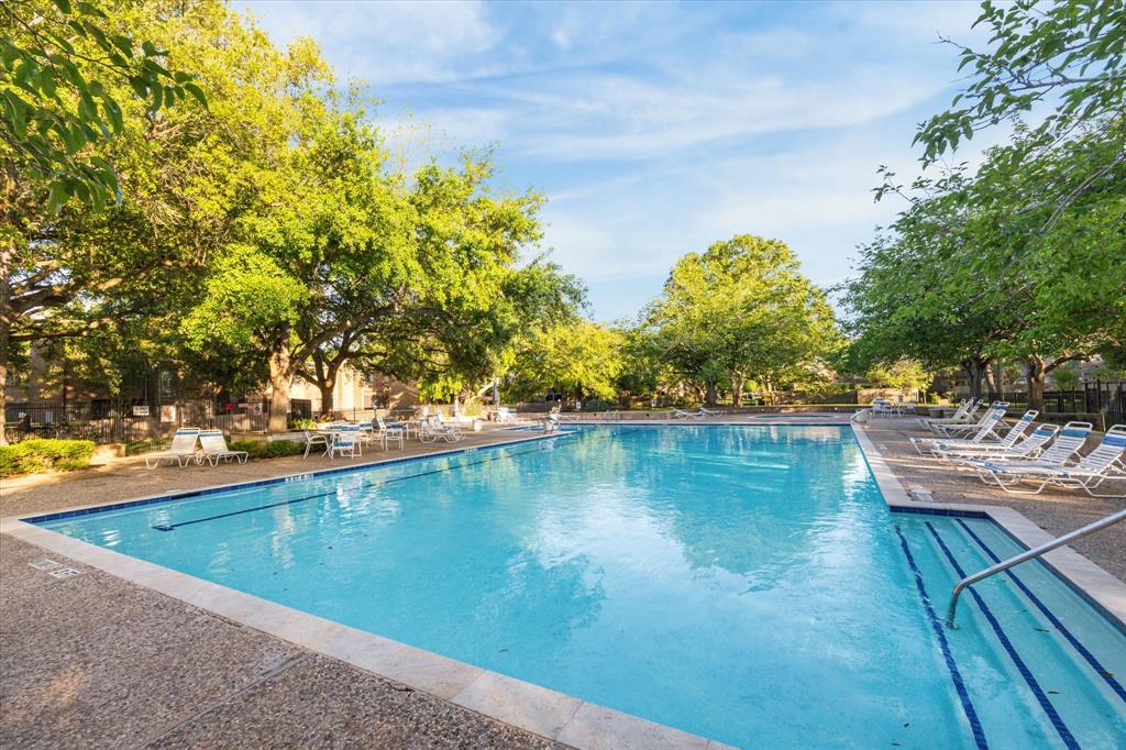 1433 Chardonnay Drive, Houston, Texas image 23