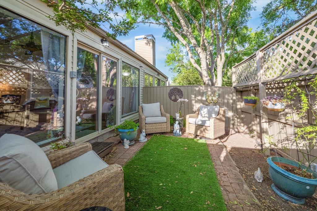 1433 Chardonnay Drive, Houston, Texas image 13