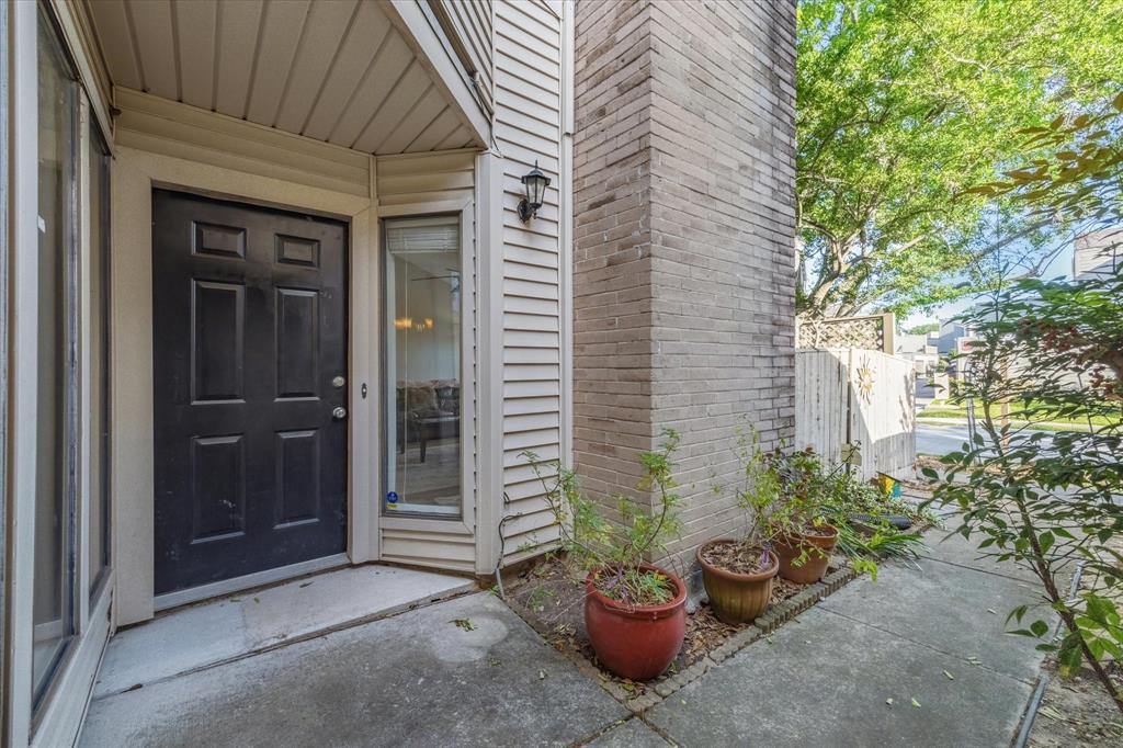 1433 Chardonnay Drive, Houston, Texas image 21