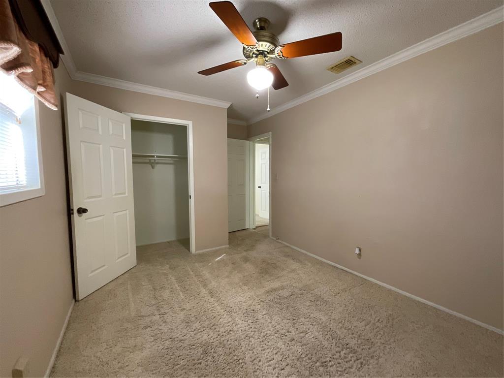601 N Ridge Street, Hallettsville, Texas image 24