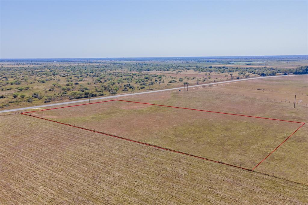 1892 Fm 2761, Cat Spring, Texas image 5