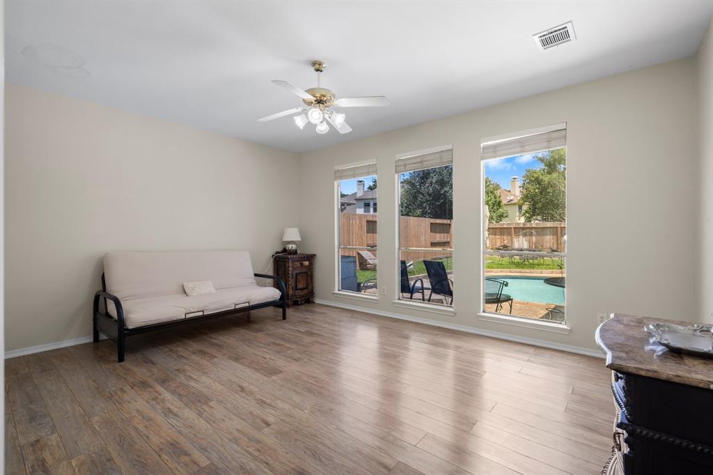 3923 Shadow Cove Drive, Houston, Texas image 20