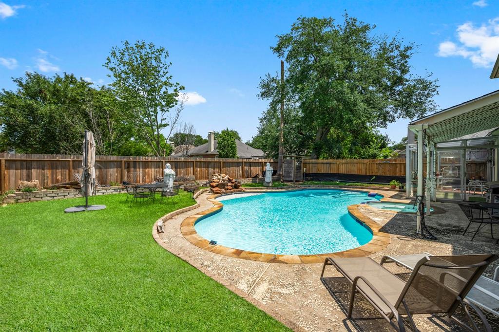 3923 Shadow Cove Drive, Houston, Texas image 36