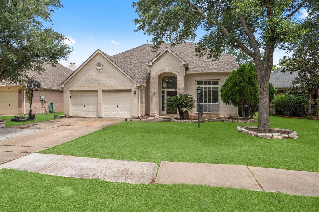 3923 Shadow Cove Drive, Houston, Texas image 1