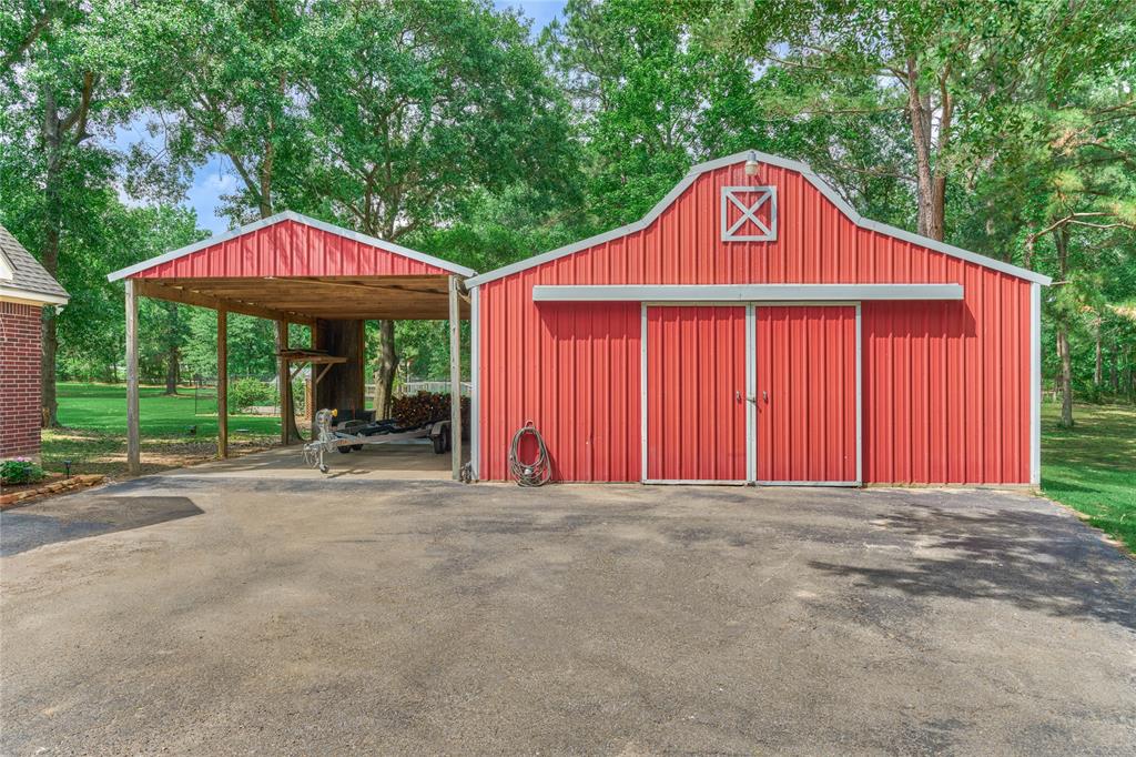 15050 Lake Paula Drive, Willis, Texas image 46