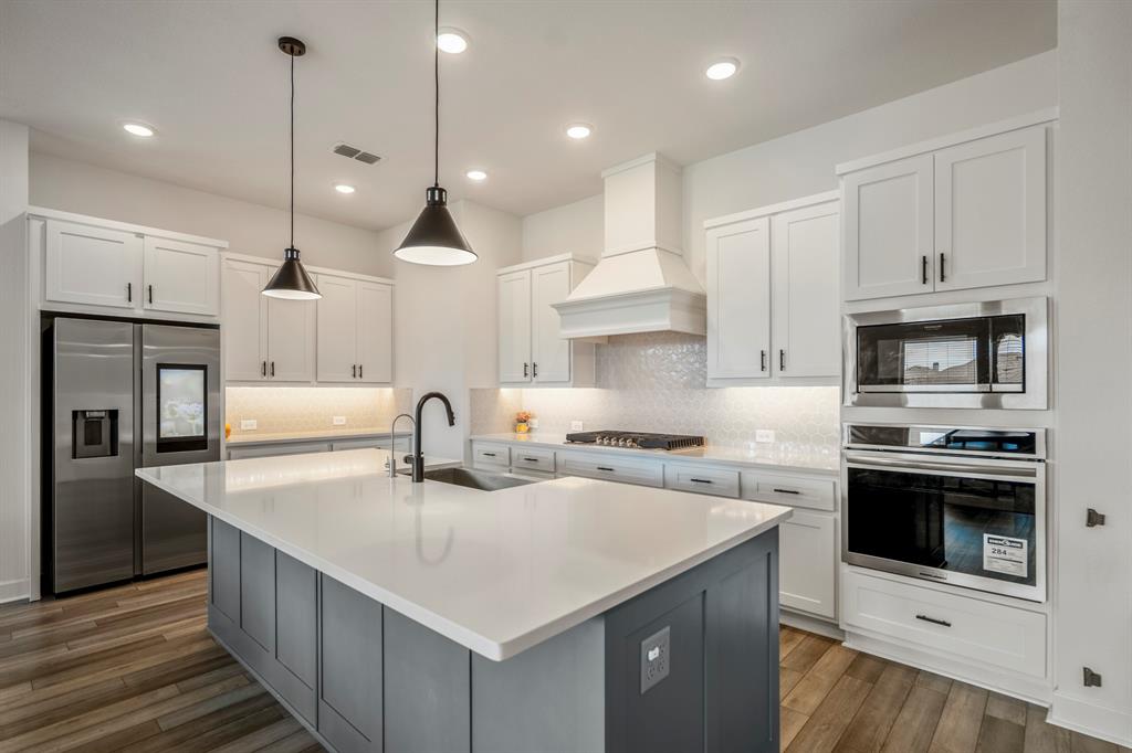 7415 Denali Drive, Katy, Texas image 7