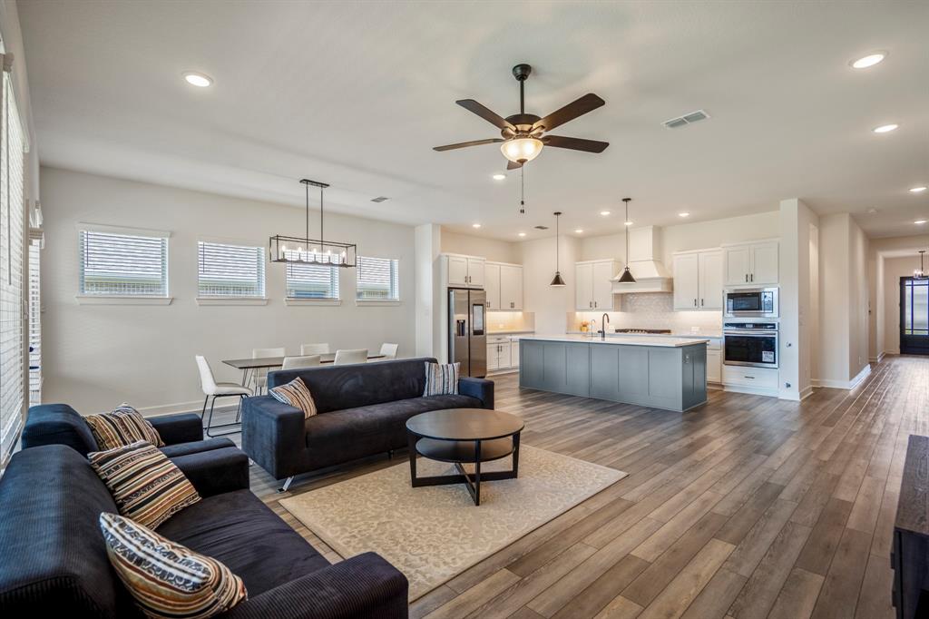 7415 Denali Drive, Katy, Texas image 8