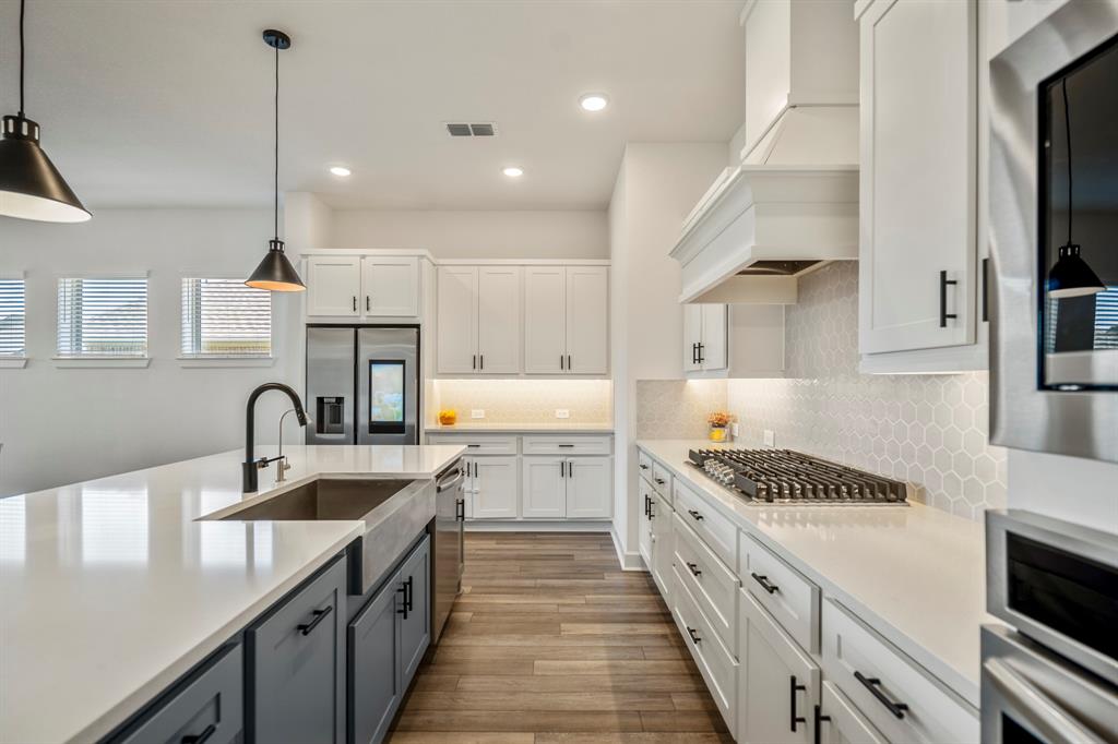 7415 Denali Drive, Katy, Texas image 6