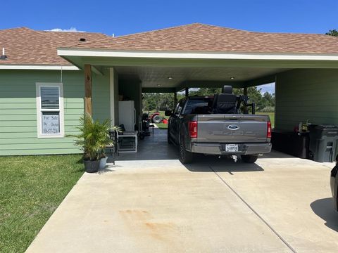 Single Family Residence in Trinity TX 100 Fairway Drive 6.jpg