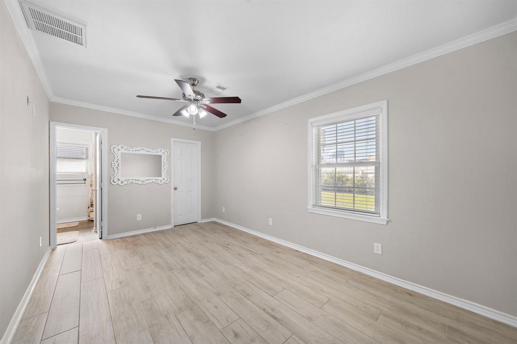 28 Manor Way, Galveston, Texas image 19