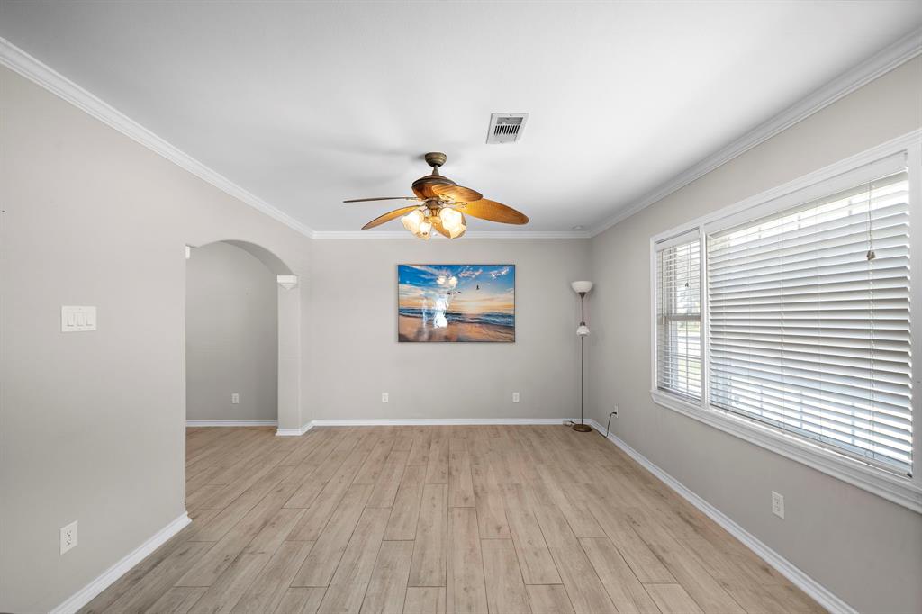 28 Manor Way, Galveston, Texas image 9