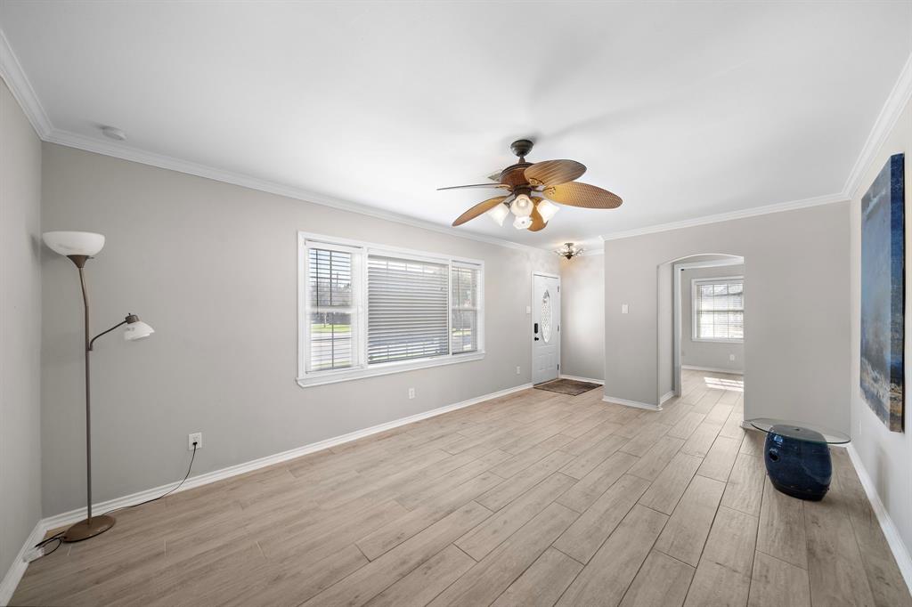 28 Manor Way, Galveston, Texas image 10