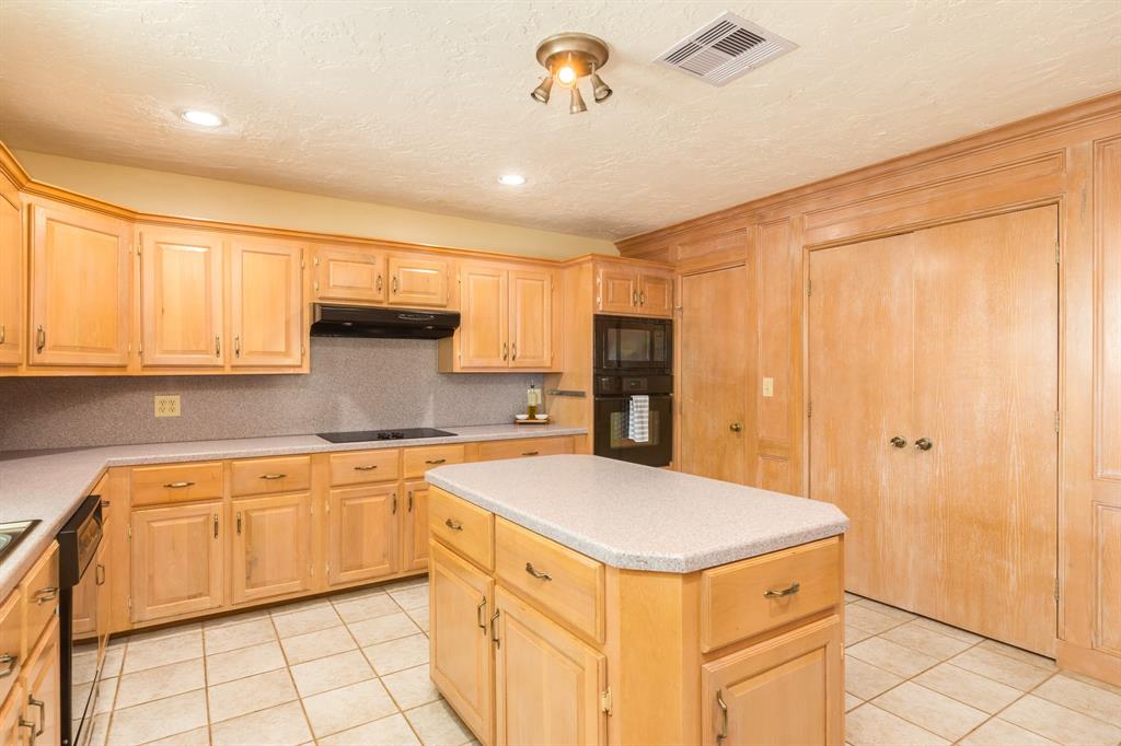 247 Schooner Drive, Freeport, Texas image 19
