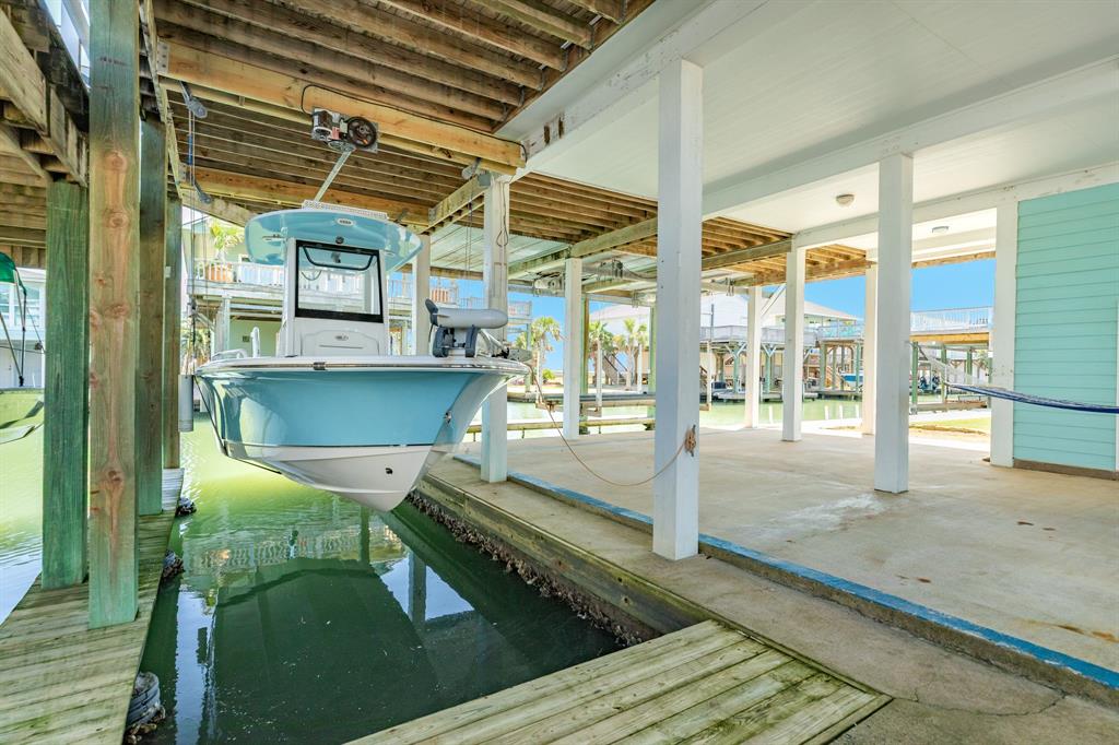 247 Schooner Drive, Freeport, Texas image 34