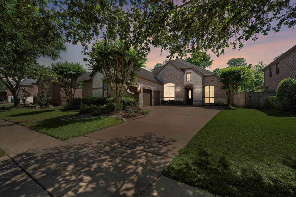 3214 Saint Charles Court, Missouri City, Texas image 2