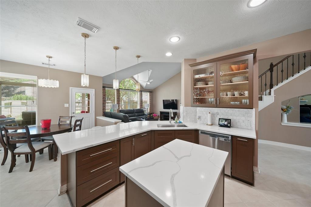 11926 Brush Canyon Drive, Tomball, Texas image 9