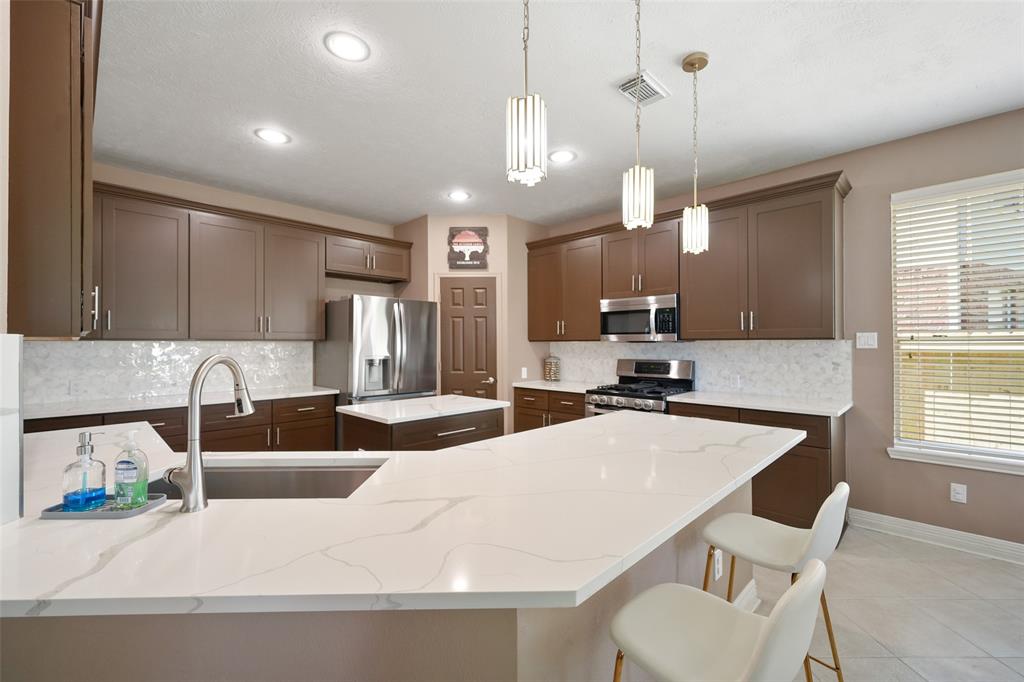 11926 Brush Canyon Drive, Tomball, Texas image 11