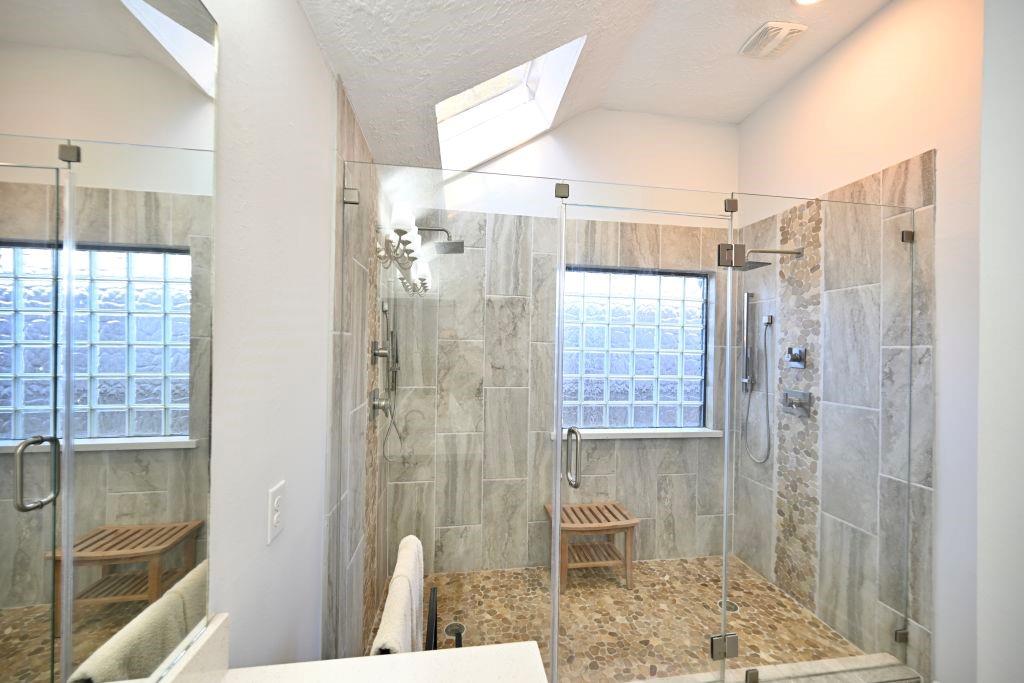 12965 Kingsbridge Lane, Houston, Texas image 11