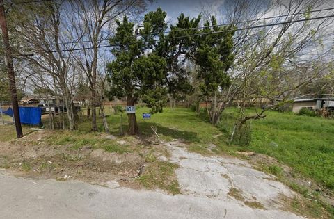 3707 Courtney Street Houston TX 77026