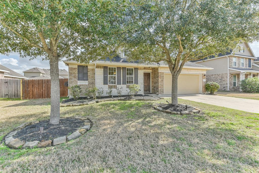 3511 Gettysburg Drive, Pearland, Texas image 3