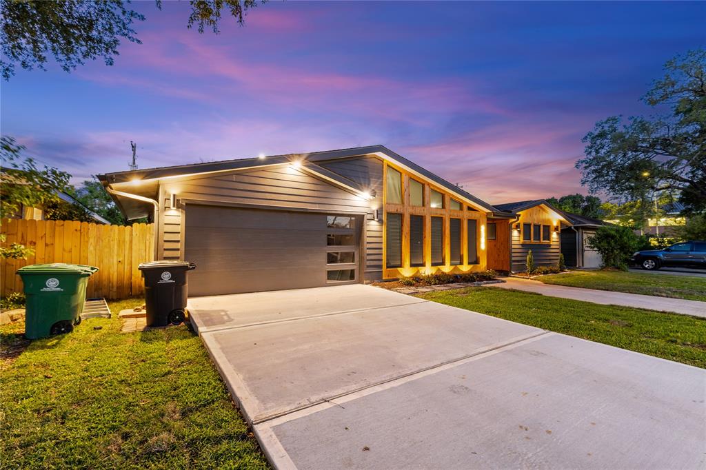 2106 Ridgemore Drive
