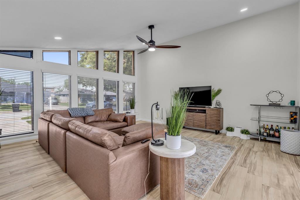 2106 Ridgemore Drive